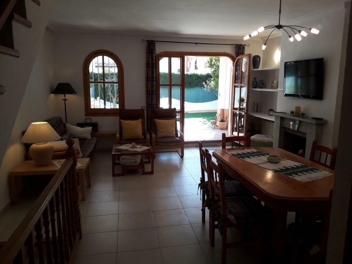 Wonderful Beach House With 2 Pools Villa Calafell Esterno foto
